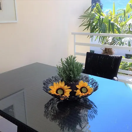 Residenza Golf Parco By Fewotessin Apartament *
