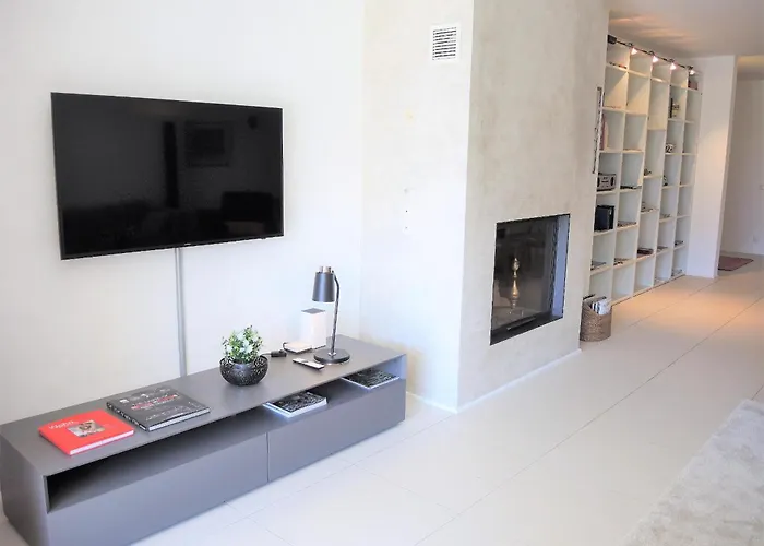 アパート Residenza Golf Parco By Fewotessin