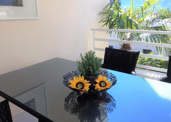 Residenza Golf Parco By Fewotessin Διαμέρισμα *